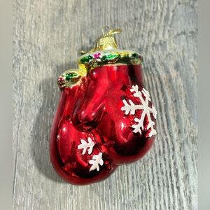 Thomas Pacconi Vintage Red Mittens Ornament